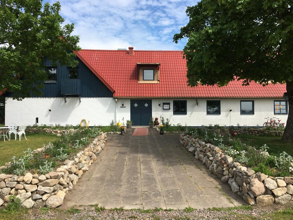 Tryde 1303 B&B Pa Oesterlen Tomelilla Kültér fotó