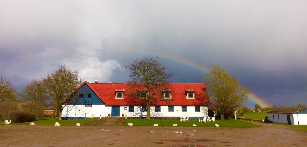 Tryde 1303 B&B Pa Oesterlen Tomelilla Kültér fotó